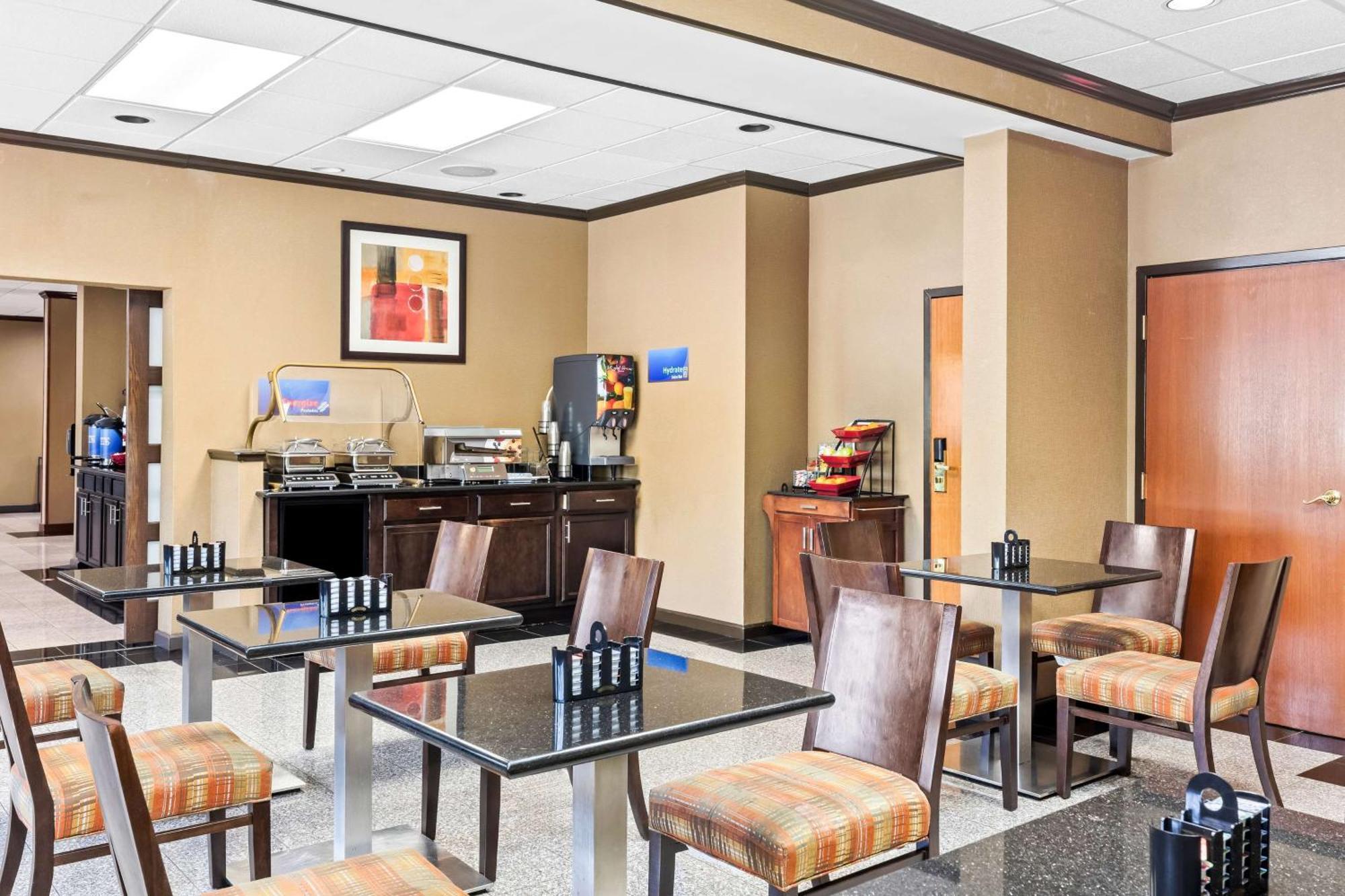 Best Western Gwinnett Center Дълут Екстериор снимка